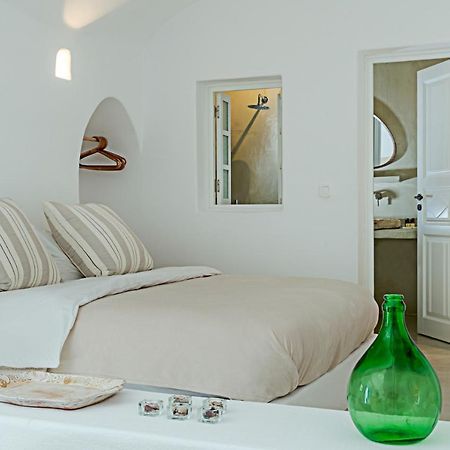 Crown Of Fira Villa ฟิรอสเตฟานี ภายนอก รูปภาพ