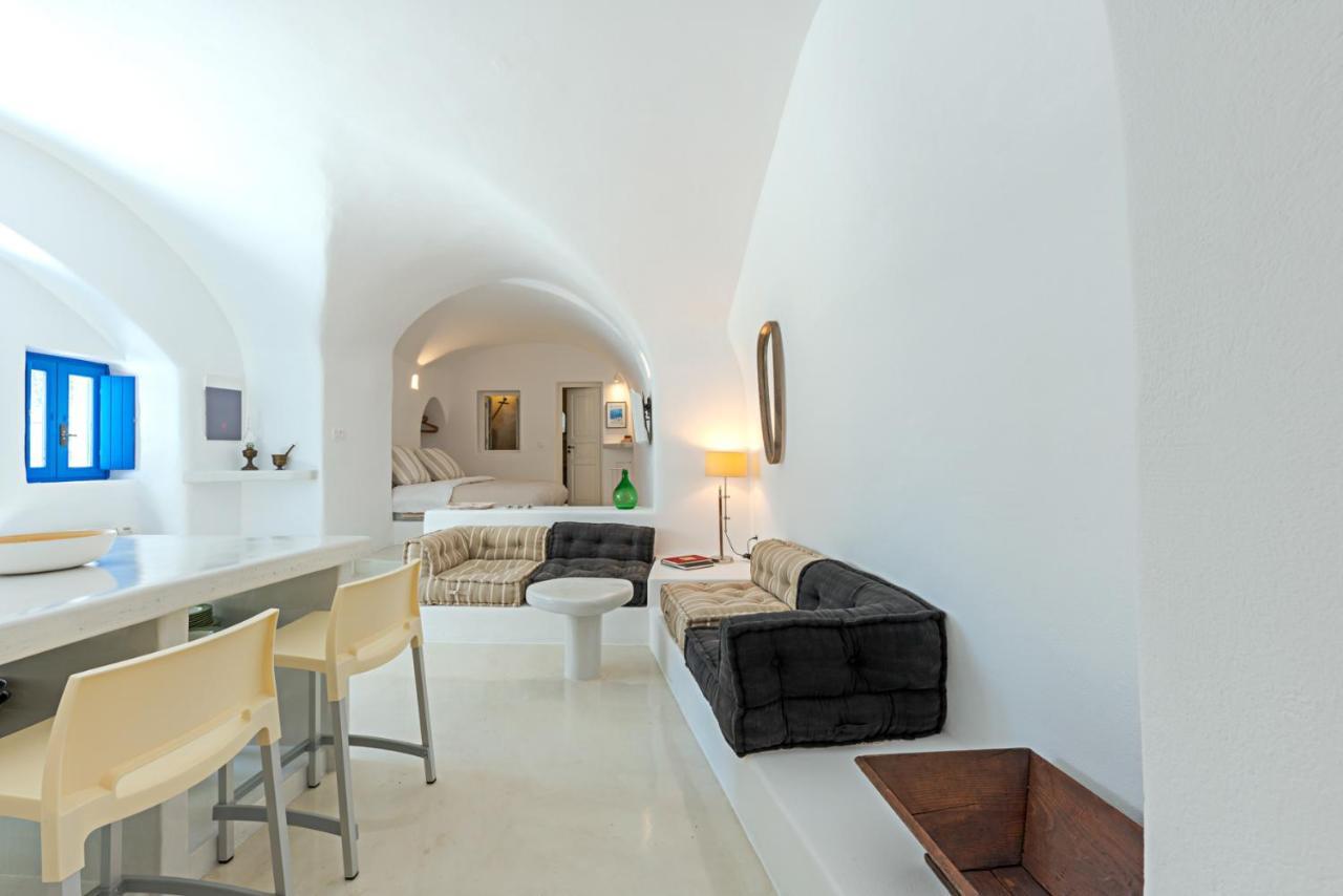 Crown Of Fira Villa ฟิรอสเตฟานี ภายนอก รูปภาพ