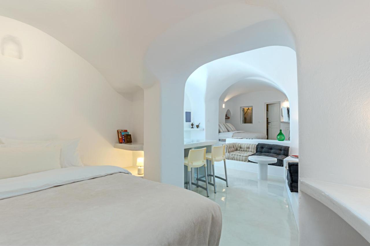 Crown Of Fira Villa ฟิรอสเตฟานี ภายนอก รูปภาพ