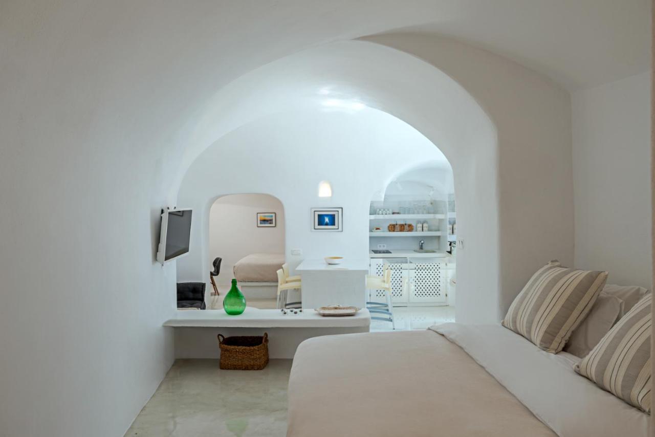 Crown Of Fira Villa ฟิรอสเตฟานี ภายนอก รูปภาพ