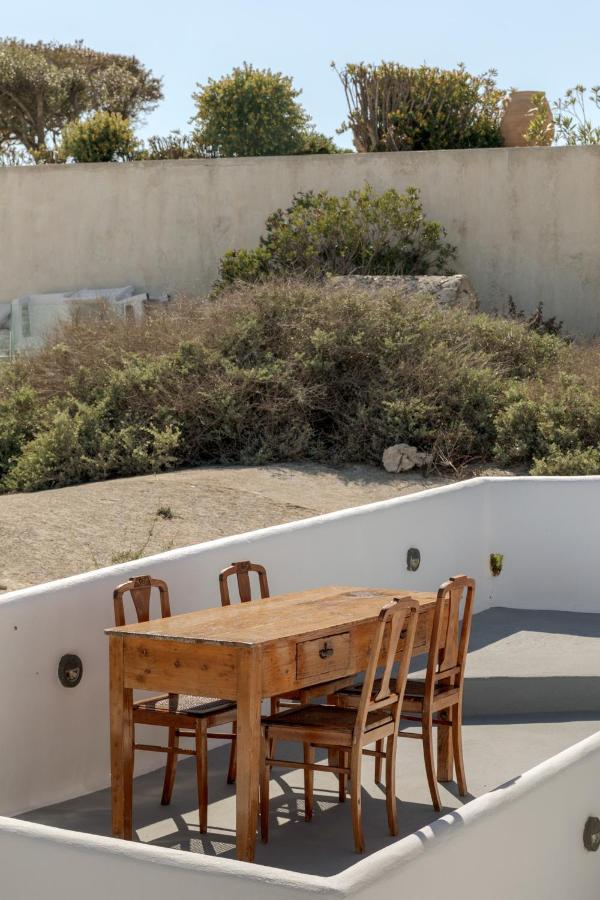 Crown Of Fira Villa ฟิรอสเตฟานี ภายนอก รูปภาพ