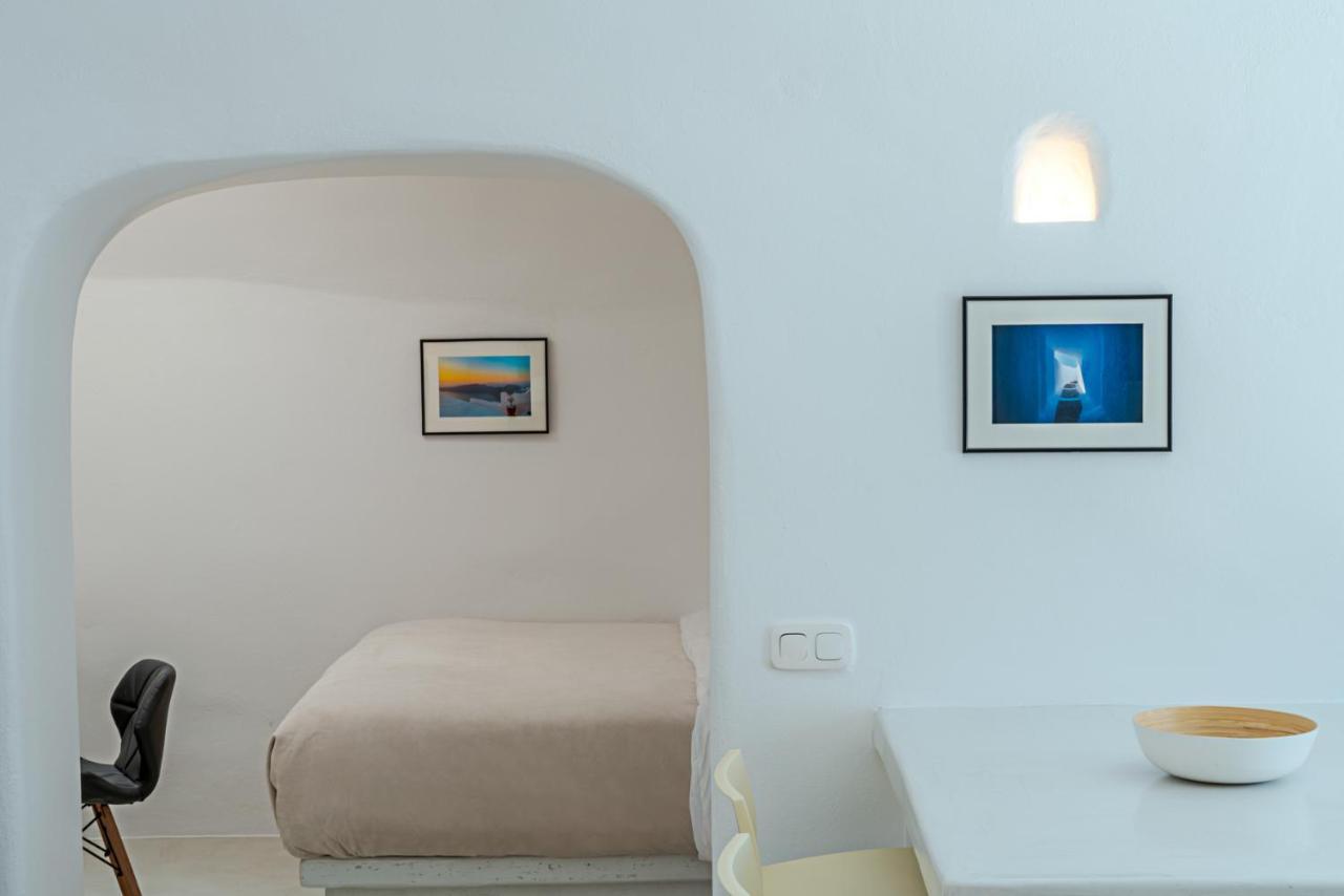 Crown Of Fira Villa ฟิรอสเตฟานี ภายนอก รูปภาพ