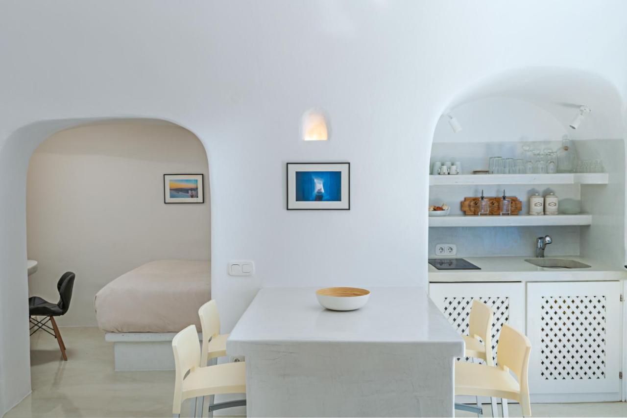 Crown Of Fira Villa ฟิรอสเตฟานี ภายนอก รูปภาพ