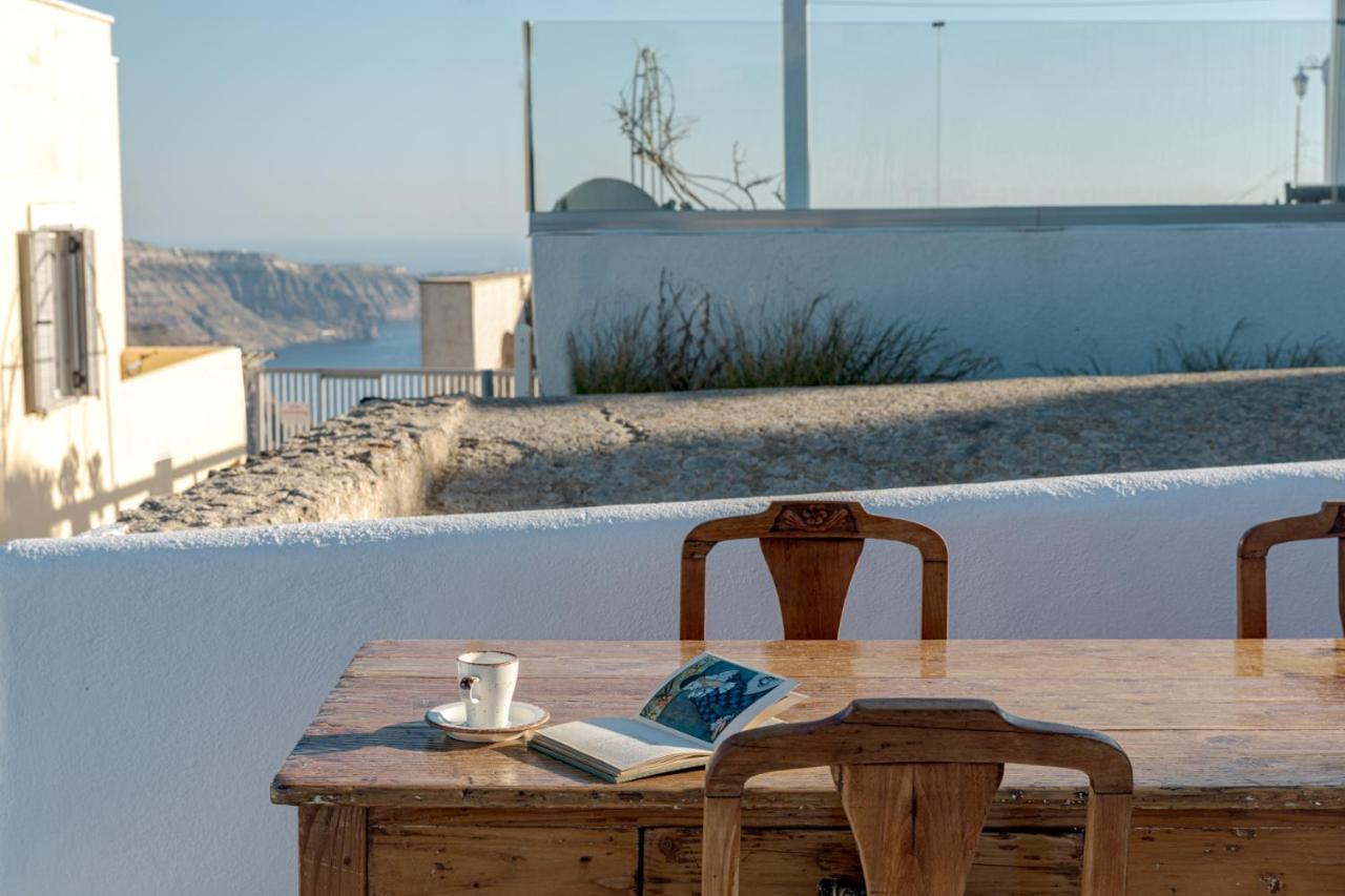 Crown Of Fira Villa ฟิรอสเตฟานี ภายนอก รูปภาพ